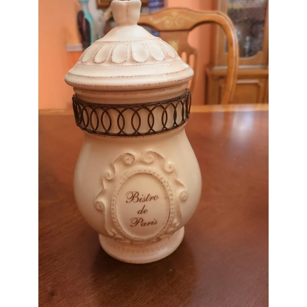IMAX “Bistro de Paris”  Container Sugar Bowl With Lid 10